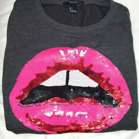 Forever 21 Sweaters - Forever 21 gray sweater